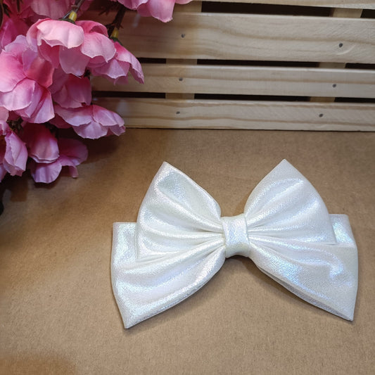 Mermaid Bow - White