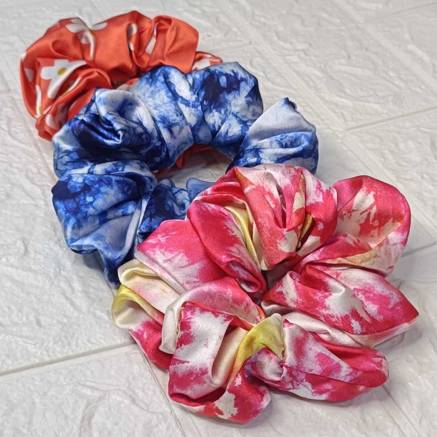 Holika Satin Scrunchies - Set of 3